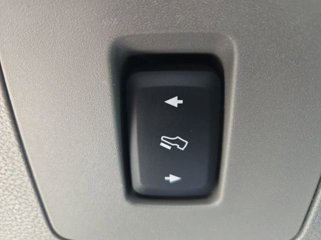 Used 2015 Ford F150 XLT w/ Equipment Group 302A Luxury image 22