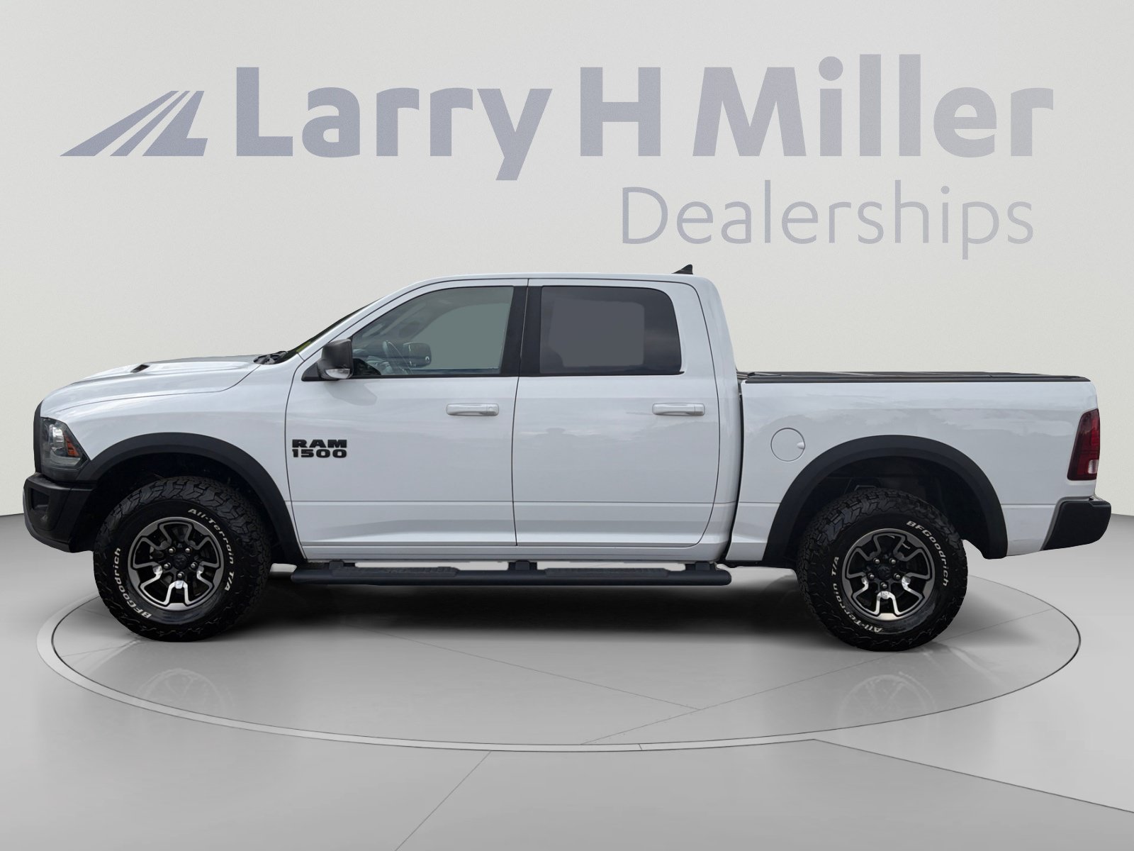 Used 2016 RAM 1500 Rebel w/ Luxury Group AWD/4WD image 2