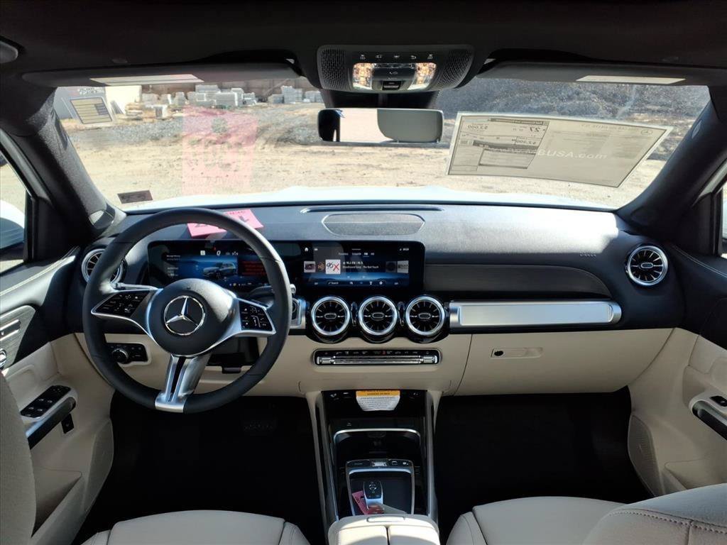 New 2026 Mercedes-Benz GLB 250 4MATIC image 23