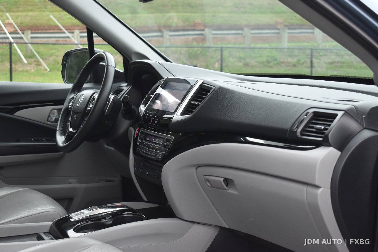 Used 2016 Honda Pilot Elite image 19