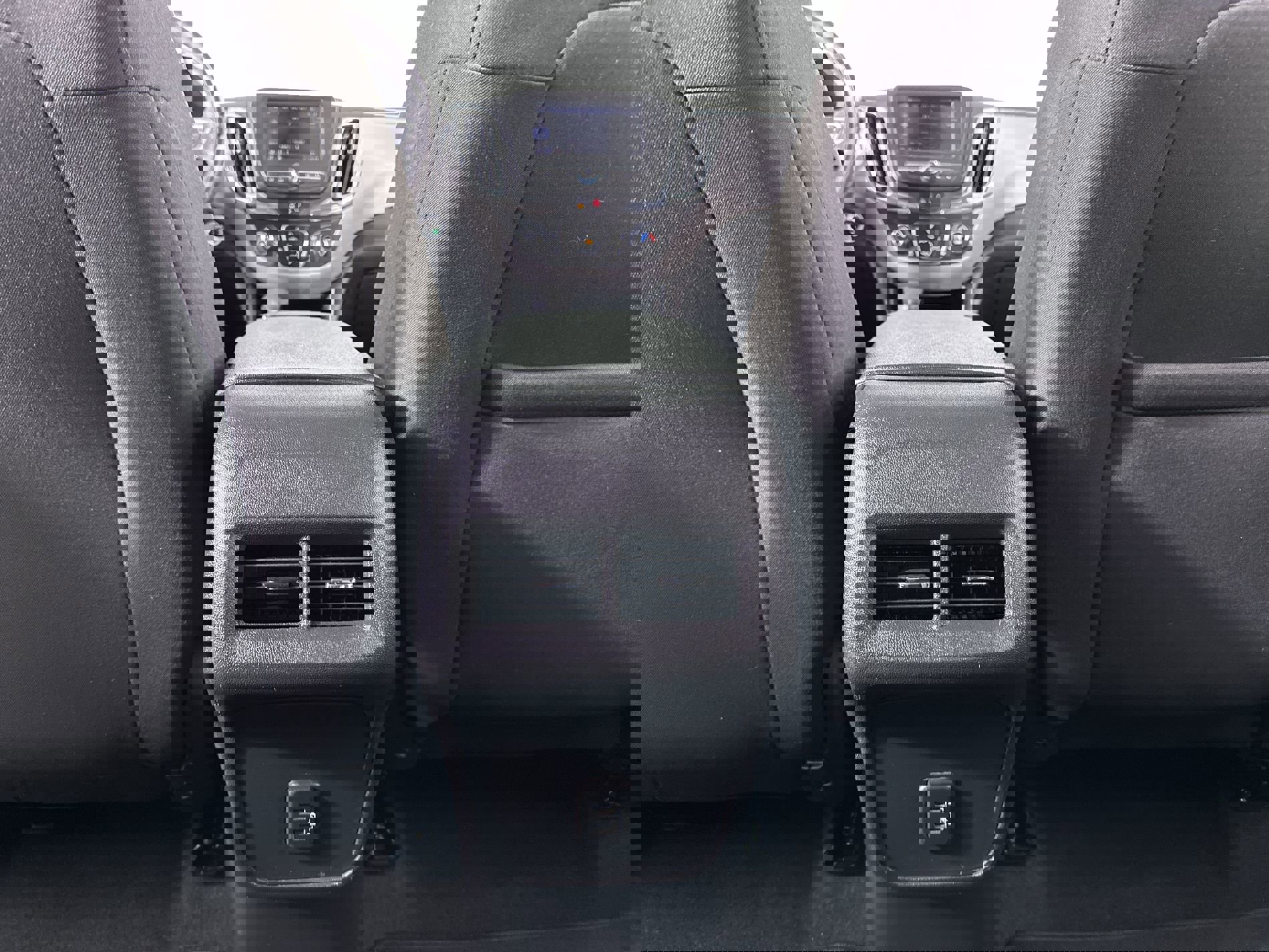 Used 2023 Chevrolet Equinox LT image 58