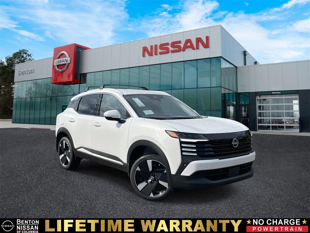 New 2025 Nissan Kicks SR