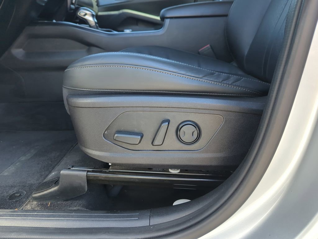 Used 2021 Kia Sorento S w/ Panoramic Sunroof Package image 13