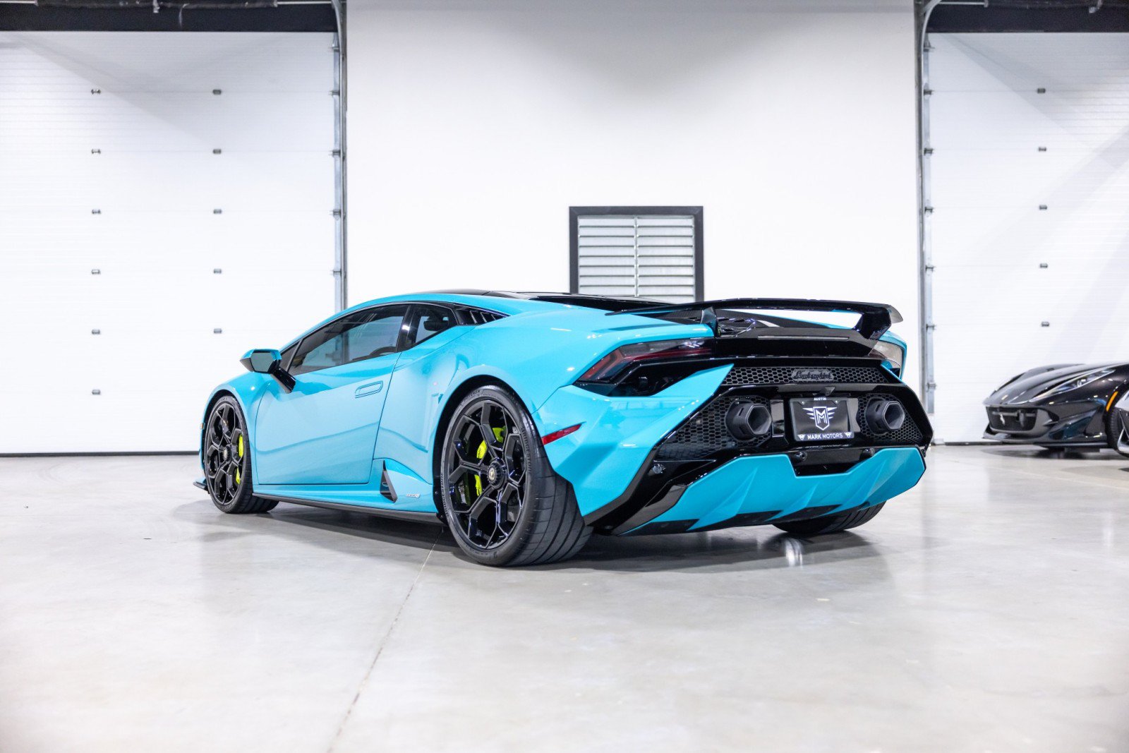 Used 2024 Lamborghini Huracan Tecnica RWD image 6