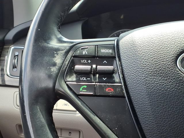 Used 2016 Hyundai Sonata Limited w/ Option Group 05 FWD image 22