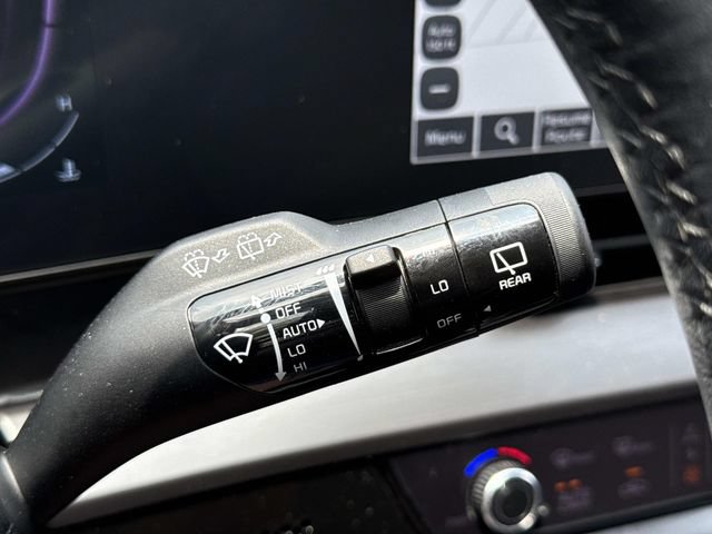 Used 2024 Kia Sportage EX AWD/4WD image 25