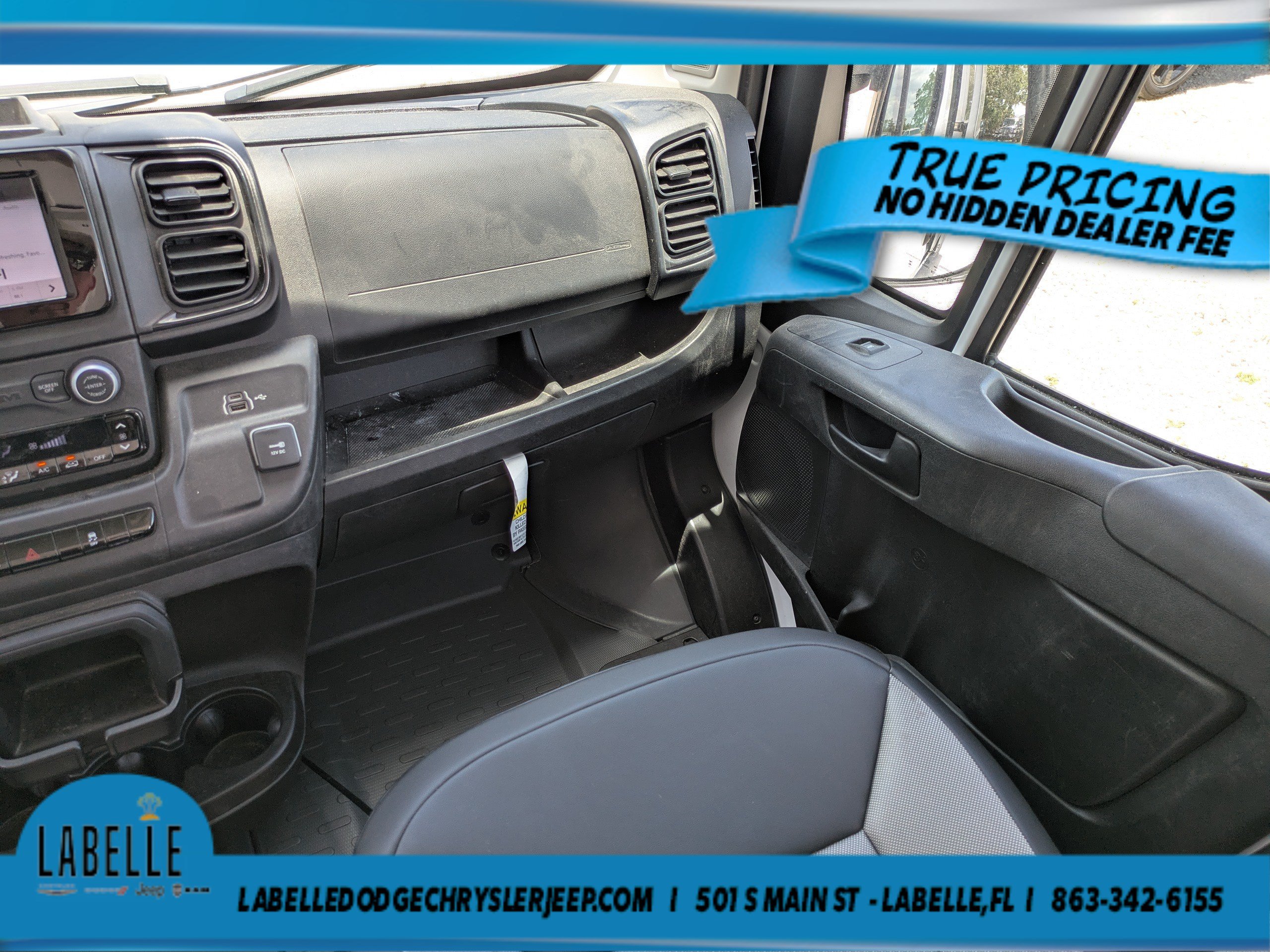Used 2026 RAM ProMaster 2500 w/ Convenience Group FWD image 15
