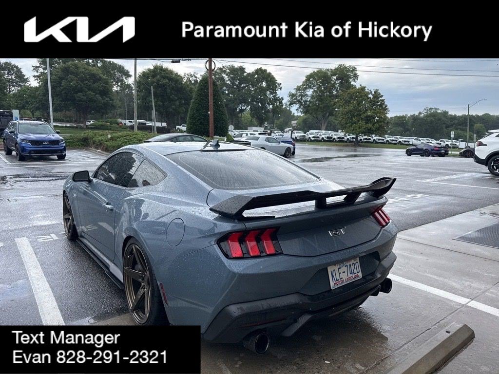 Used 2024 Ford Mustang GT RWD image 7
