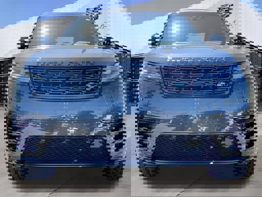 Used 2026 Land Rover Range Rover Velar Dynamic SE image 4