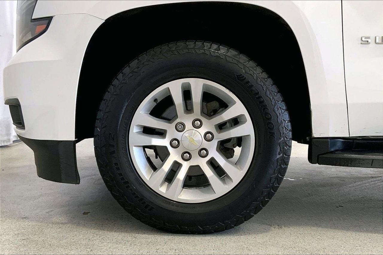 Used 2019 Chevrolet Suburban LS image 7