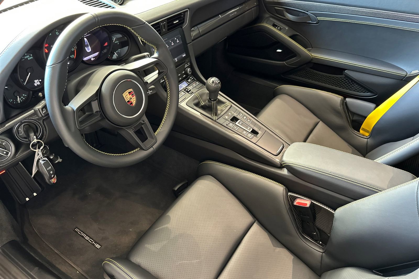 Used 2019 Porsche 911 Speedster image 4