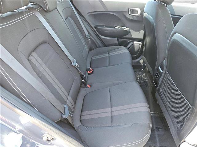 Certified 2025 Hyundai Venue SEL image 27