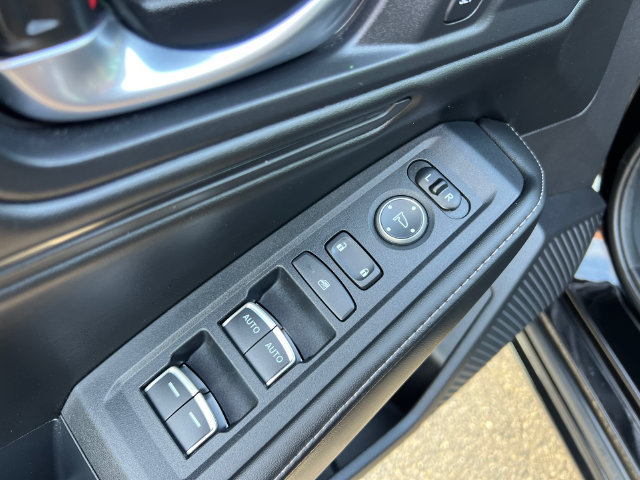 Used 2025 Honda Accord Sport image 12