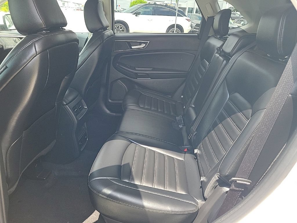 Used 2022 Ford Edge SEL w/ Convenience Package AWD/4WD image 30