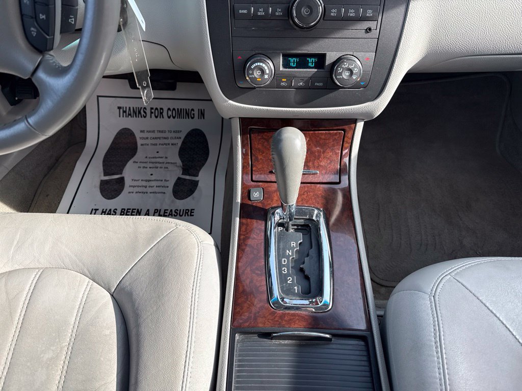 Used 2011 Buick Lucerne CXL FWD image 18
