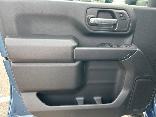New 2026 Chevrolet Silverado 2500 Custom w/ Custom Value Package image 16