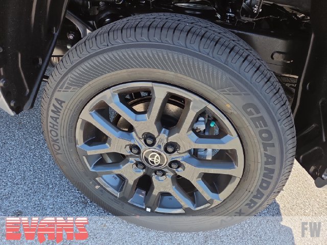 New 2026 Toyota Tundra Platinum AWD/4WD image 27