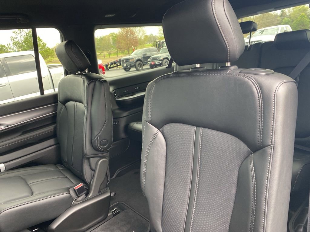 New 2026 Jeep Grand Wagoneer L Limited image 32