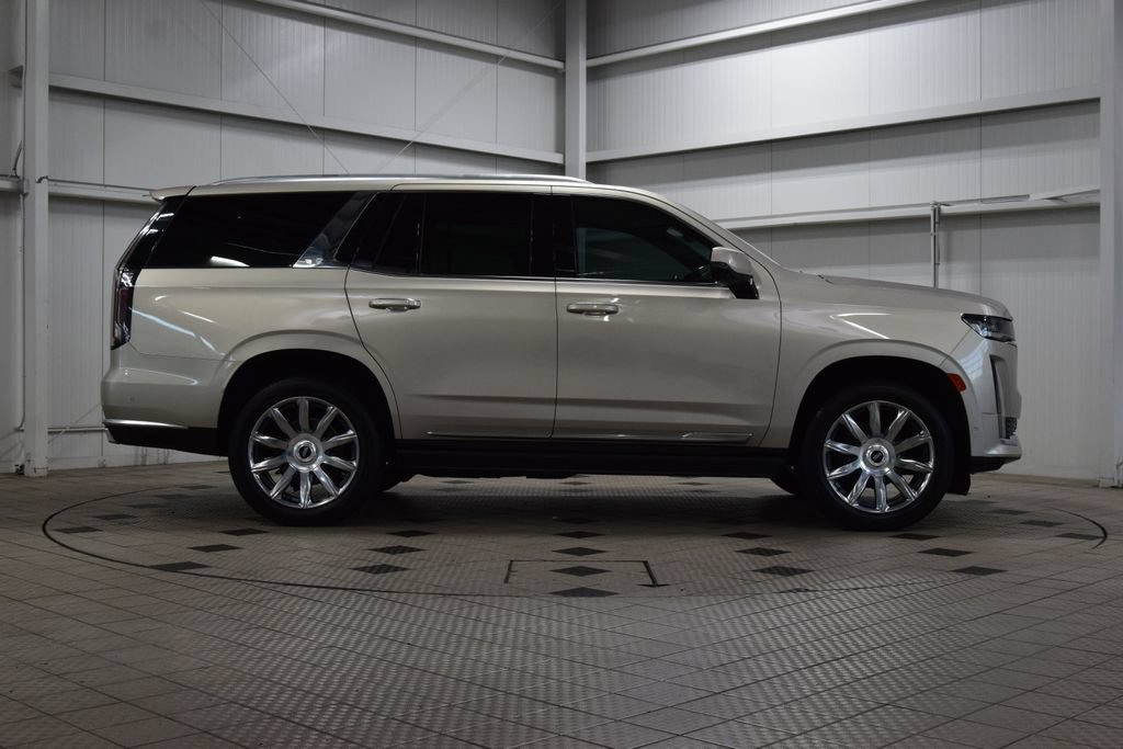 Used 2023 Cadillac Escalade Premium Luxury Platinum AWD/4WD image 9