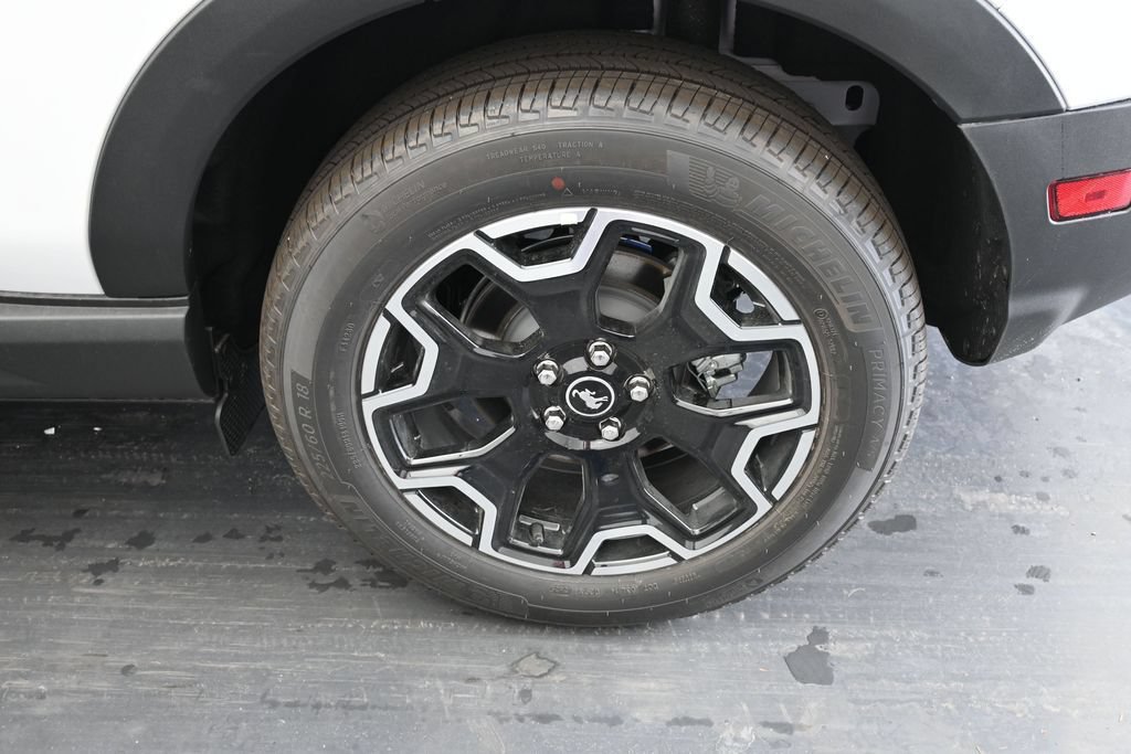 New 2025 Ford Bronco Sport Outer Banks w/ Outer Banks Tech Package+ AWD/4WD image 11