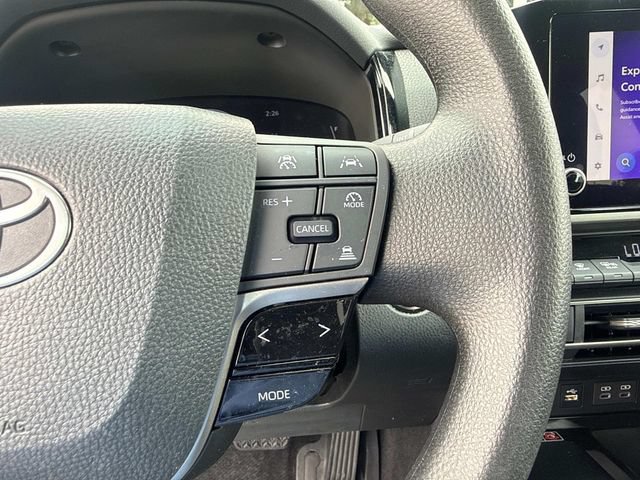 Used 2025 Toyota Camry LE w/ Convenience Package FWD image 28