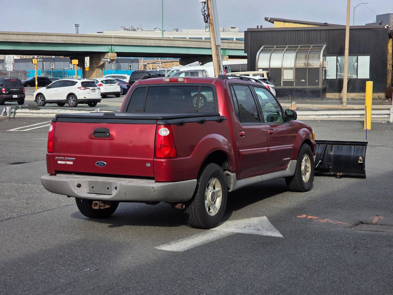 Used 2001 Ford Explorer Sport Trac 4x4 image 8