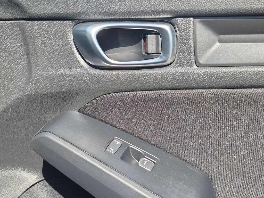 Used 2025 Honda Civic Sport image 33