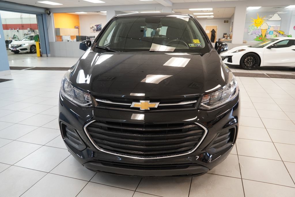 Used 2018 Chevrolet Trax LS FWD image 14