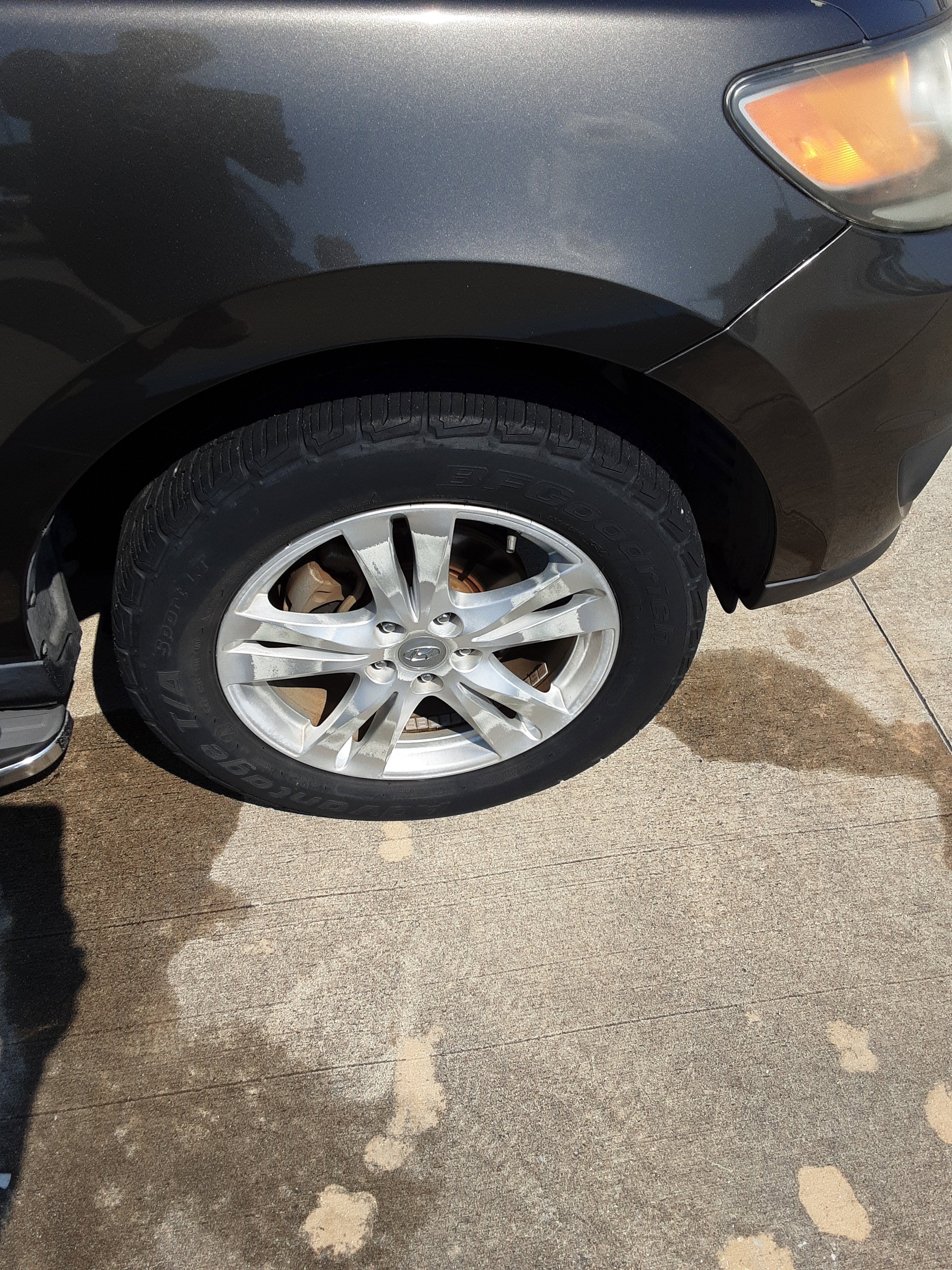 Used 2012 Hyundai Santa Fe SE image 23