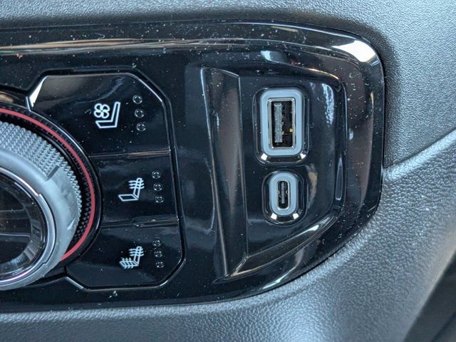 New 2026 Chevrolet Silverado 3500 High Country w/ High Country Premium Package image 23