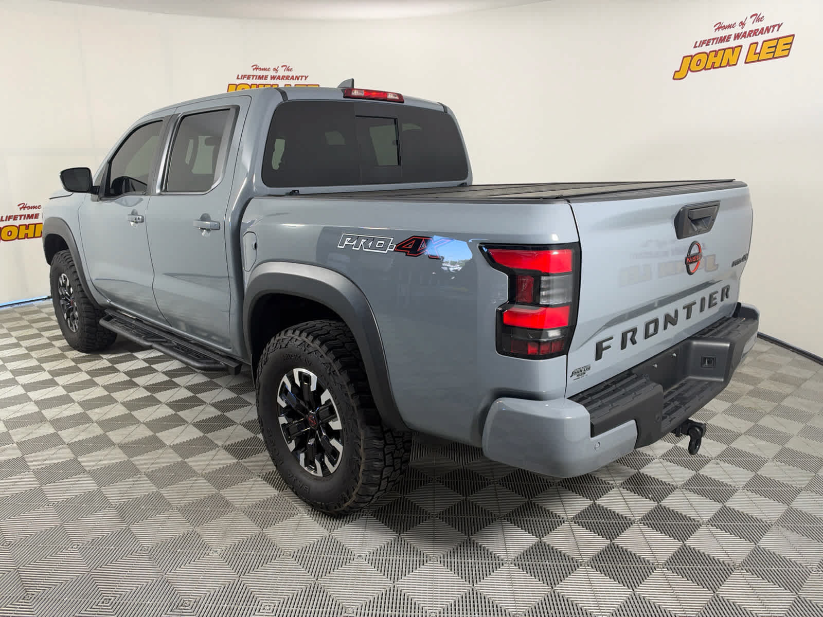 Certified 2024 Nissan Frontier PRO-4X w/ Technology Package AWD/4WD image 3