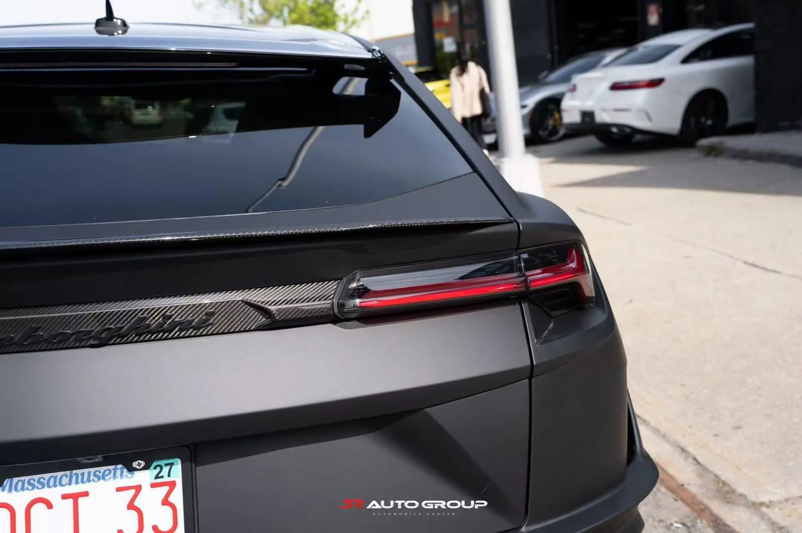 Used 2023 Lamborghini Urus Performante AWD/4WD image 13