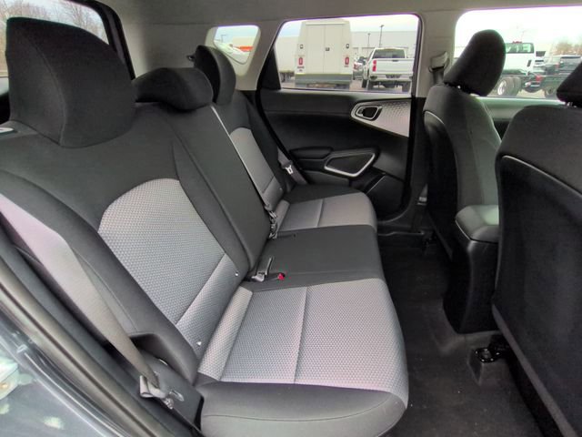 Used 2023 Kia Soul LX image 23