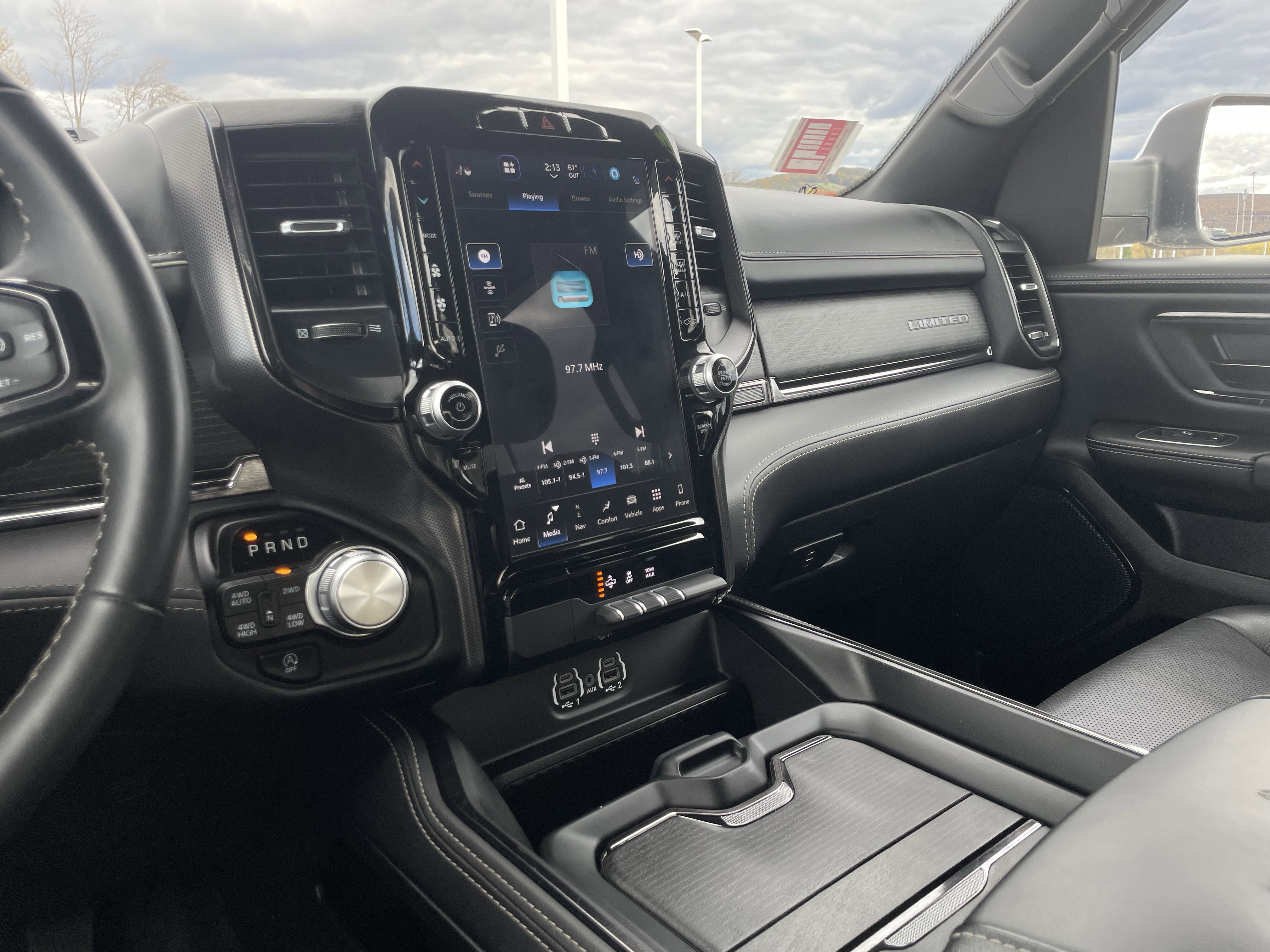 Used 2023 RAM 1500 Limited w/ Body Color Bumper Group image 21