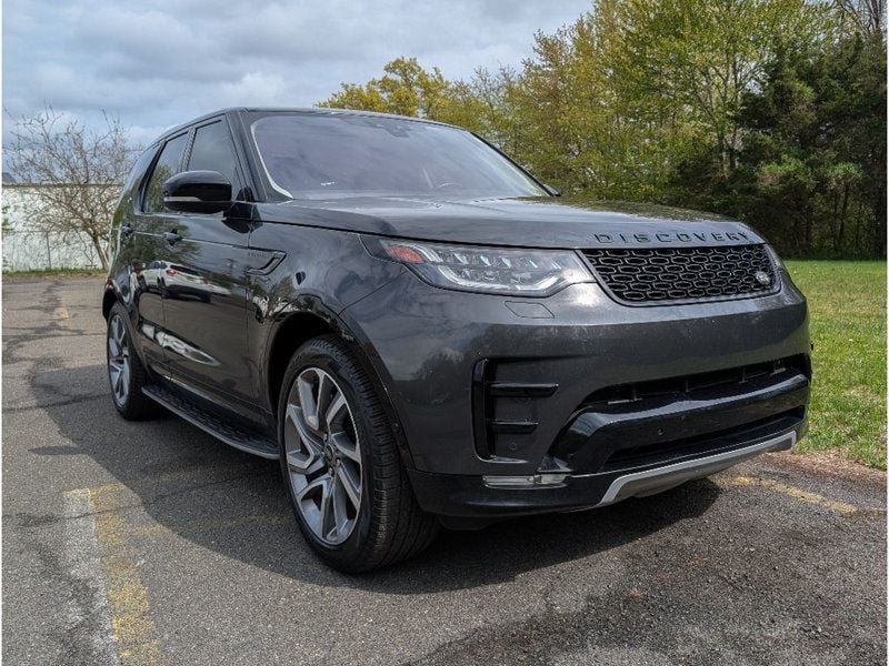 Used 2020 Land Rover Discovery Landmark AWD/4WD image 3