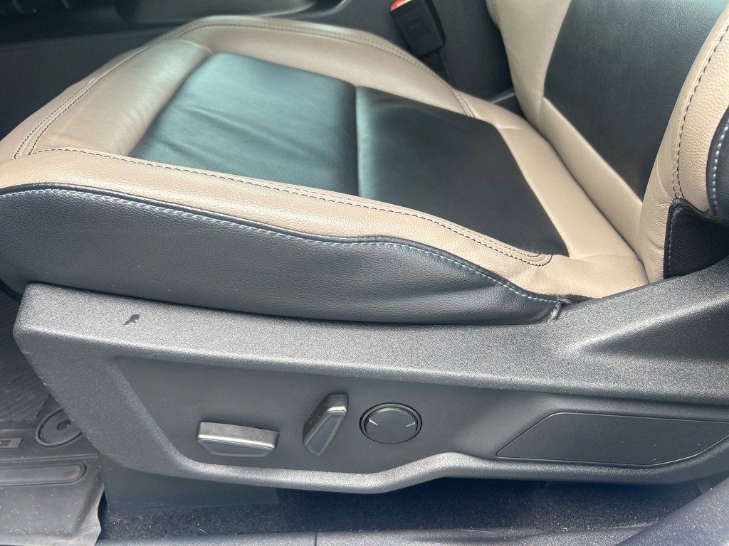 Used 2023 Ford Bronco Wildtrak image 11