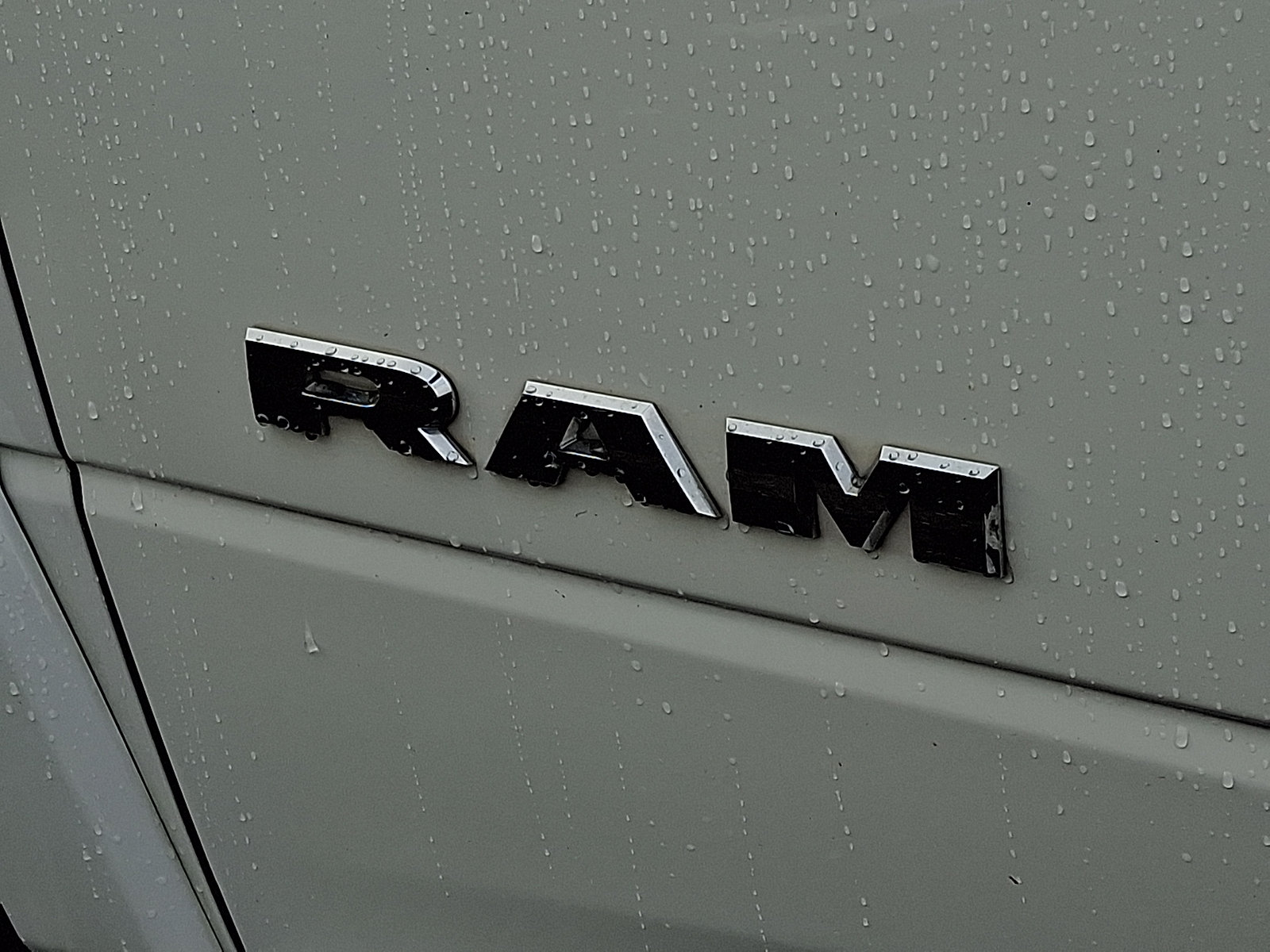 Used 2019 RAM 2500 Laramie AWD/4WD image 29