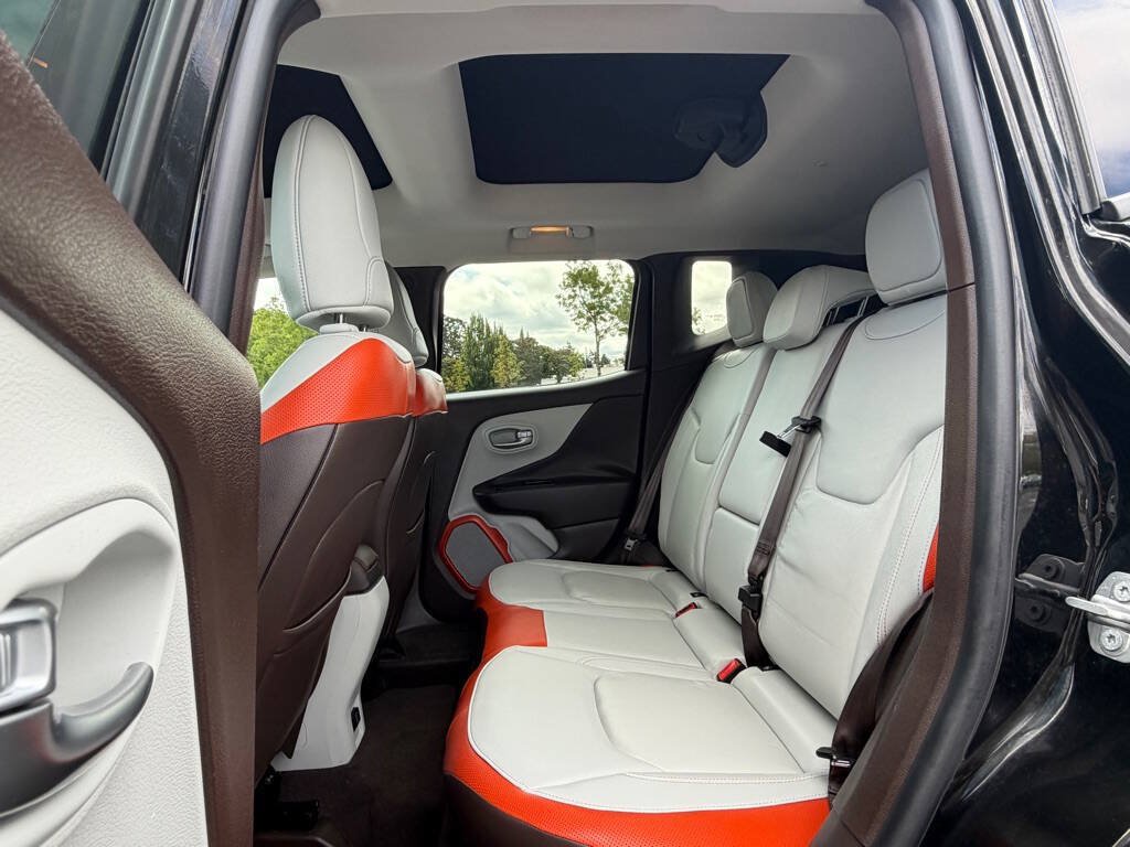Used 2015 Jeep Renegade Limited AWD/4WD image 15