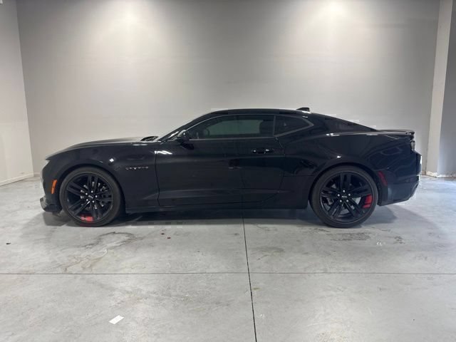 Used 2023 Chevrolet Camaro LT w/ Redline Edition RWD image 10