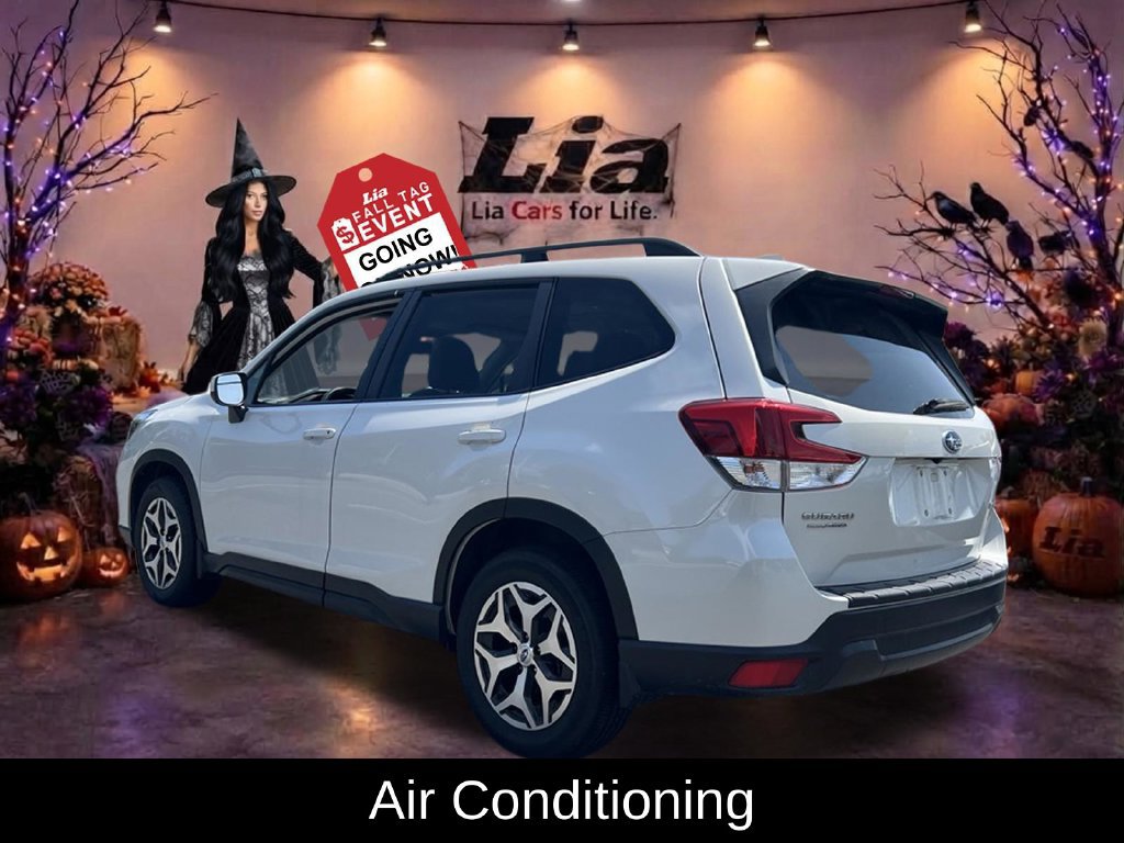 Used 2021 Subaru Forester Premium AWD/4WD image 9