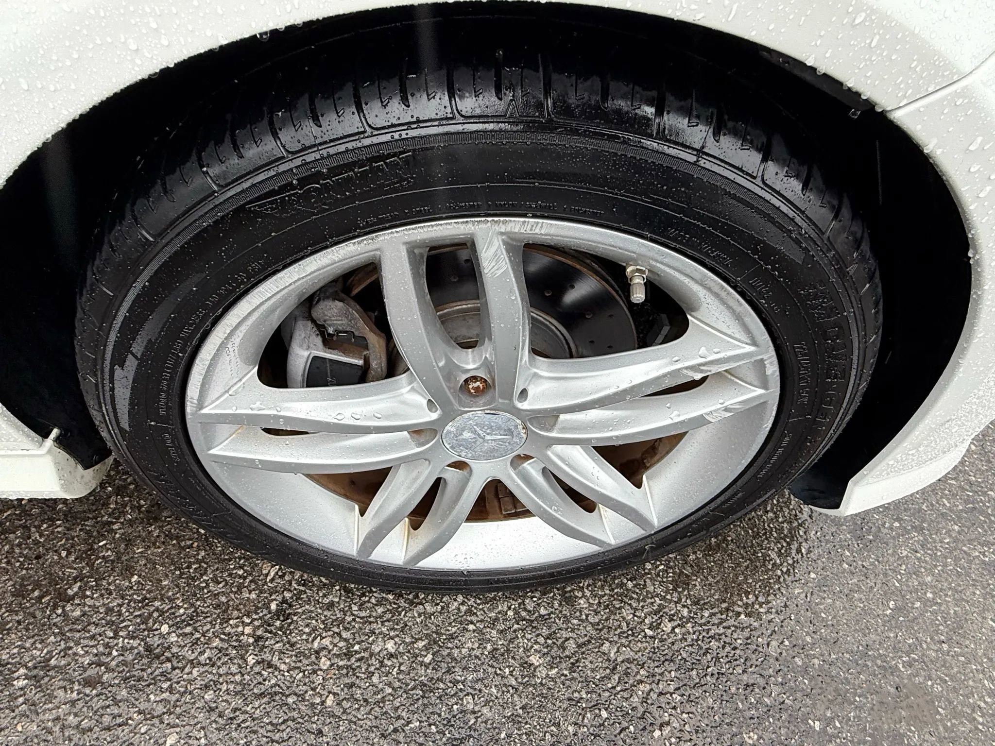 Used 2012 Mercedes-Benz C 250 Sedan image 41