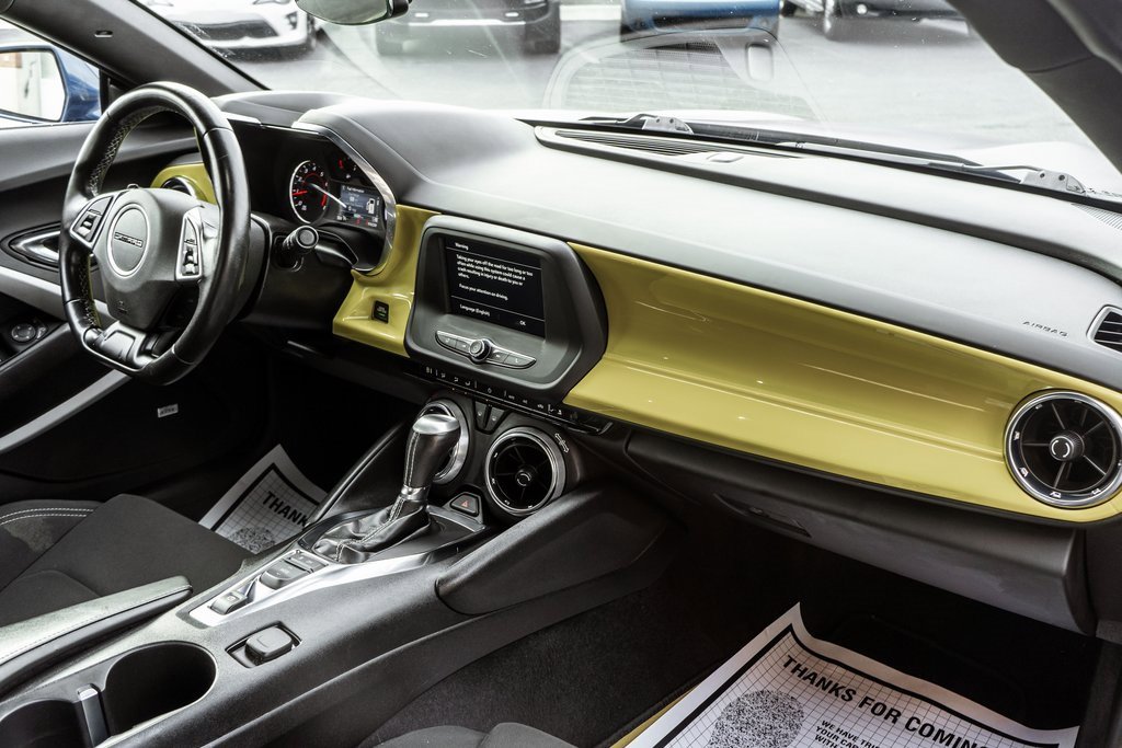 Used 2021 Chevrolet Camaro LT w/ RS Package image 11