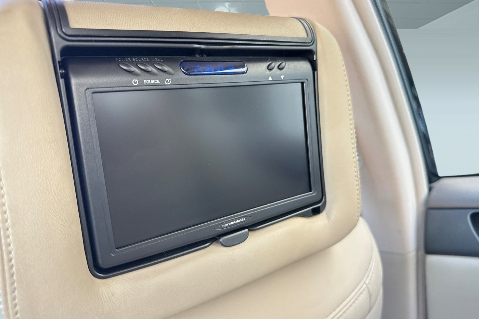 Used 2004 Lexus ES 330 FWD image 19