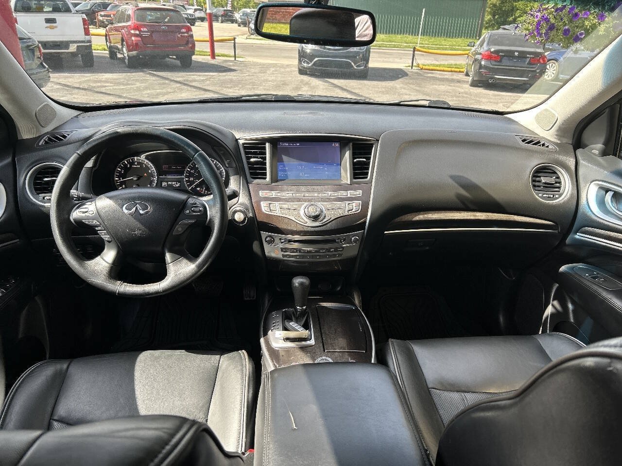 Used 2013 INFINITI JX35 AWD w/ Premium Pkg image 12