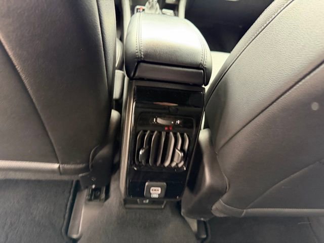 Used 2025 Jeep Compass Limited image 11