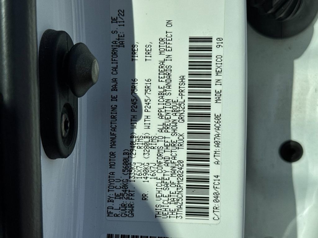Used 2023 Toyota Tacoma SR5 RWD image 33