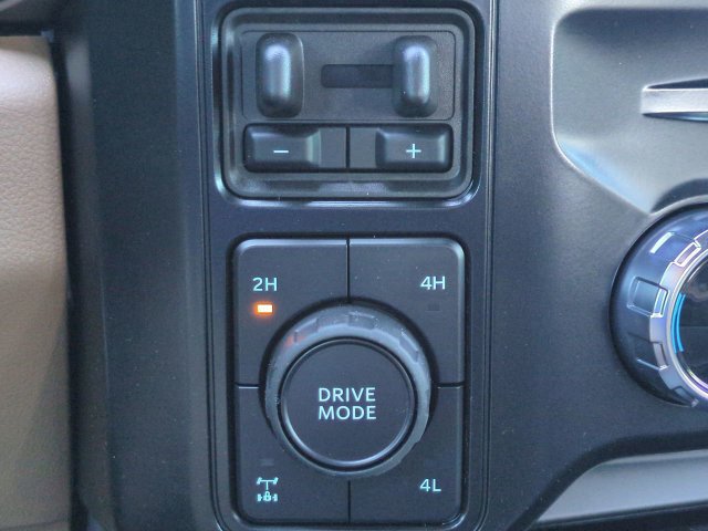 New 2026 Ford F250 Lariat w/ Chrome Package AWD/4WD image 21
