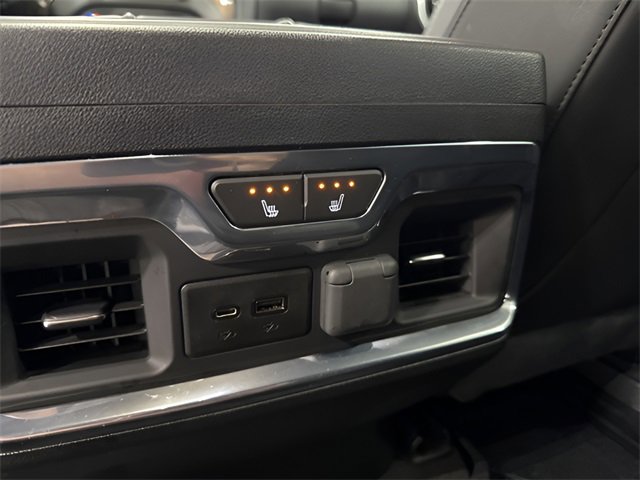 Used 2020 Chevrolet Silverado 1500 High Country w/ Technology Package image 26