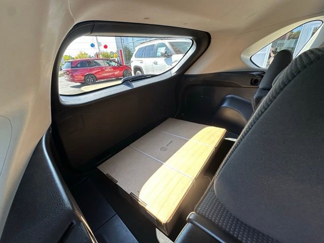 Used 2024 Toyota RAV4 LE image 18