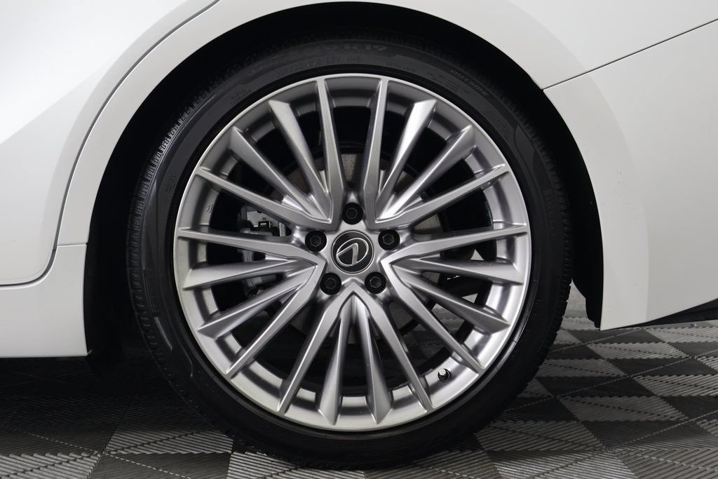 Certified 2024 Lexus IS 300 w/ Premium Package RWD image 16